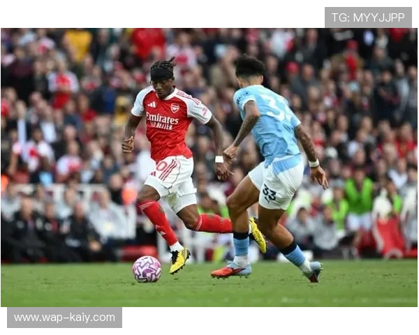 曼联伍德因膝伤缺阵，后防线多人伤停影响排兵